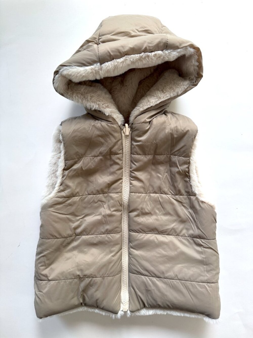 Girls Reversible Faux Fur Hooded Puffer Vest 4T